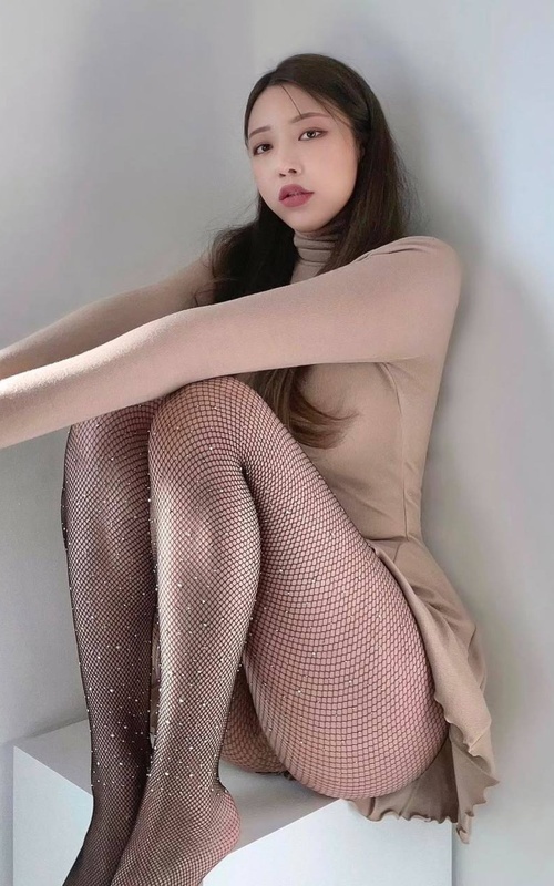 Experience Unforgettable Nights with Belle Lunas Enchanting Escorts